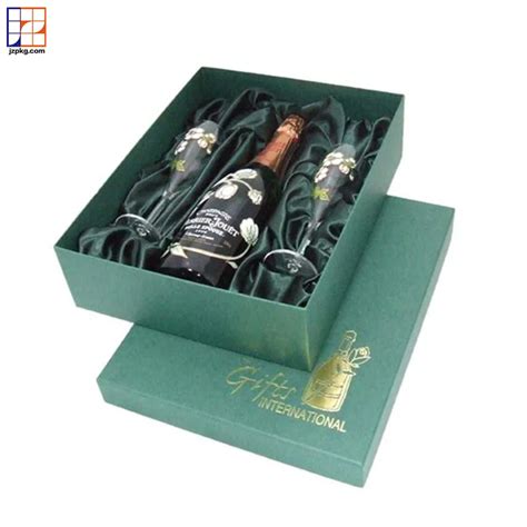 champagne glass gift box empty